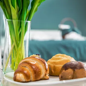 https://rua-de-mar-chiatamone.hotels-amalfi.com