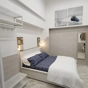 https://il-biscottino-rooms.hotels-amalfi.com